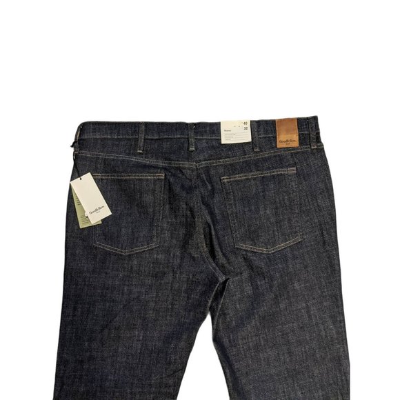 NWT  Men Straight Fit Dark Blue Jeans-028034 - Picture 1 of 3